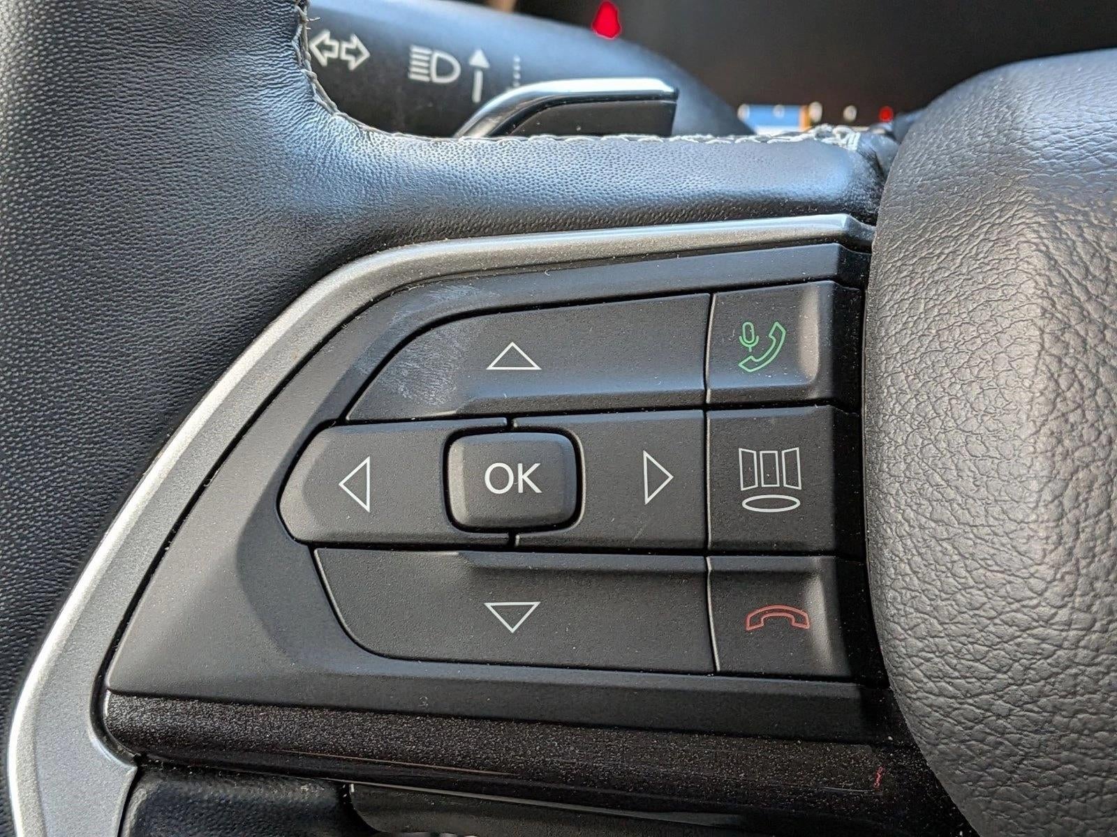 2022 Jeep Grand Cherokee Laredo