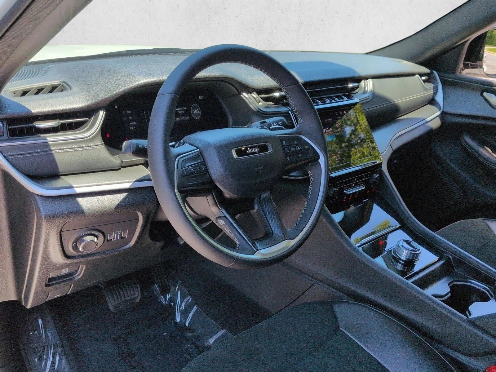 2025 Jeep Grand Cherokee L Altitude X 4x4