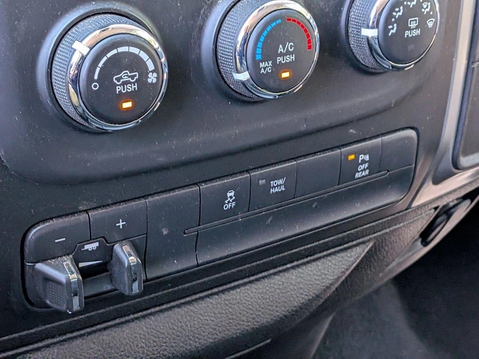 2020 RAM 1500 Classic Warlock Crew Cab 4x4 5'7" Box