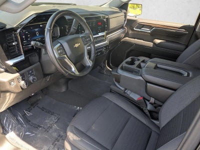 2022 Chevrolet Silverado 1500 LT (2FL)