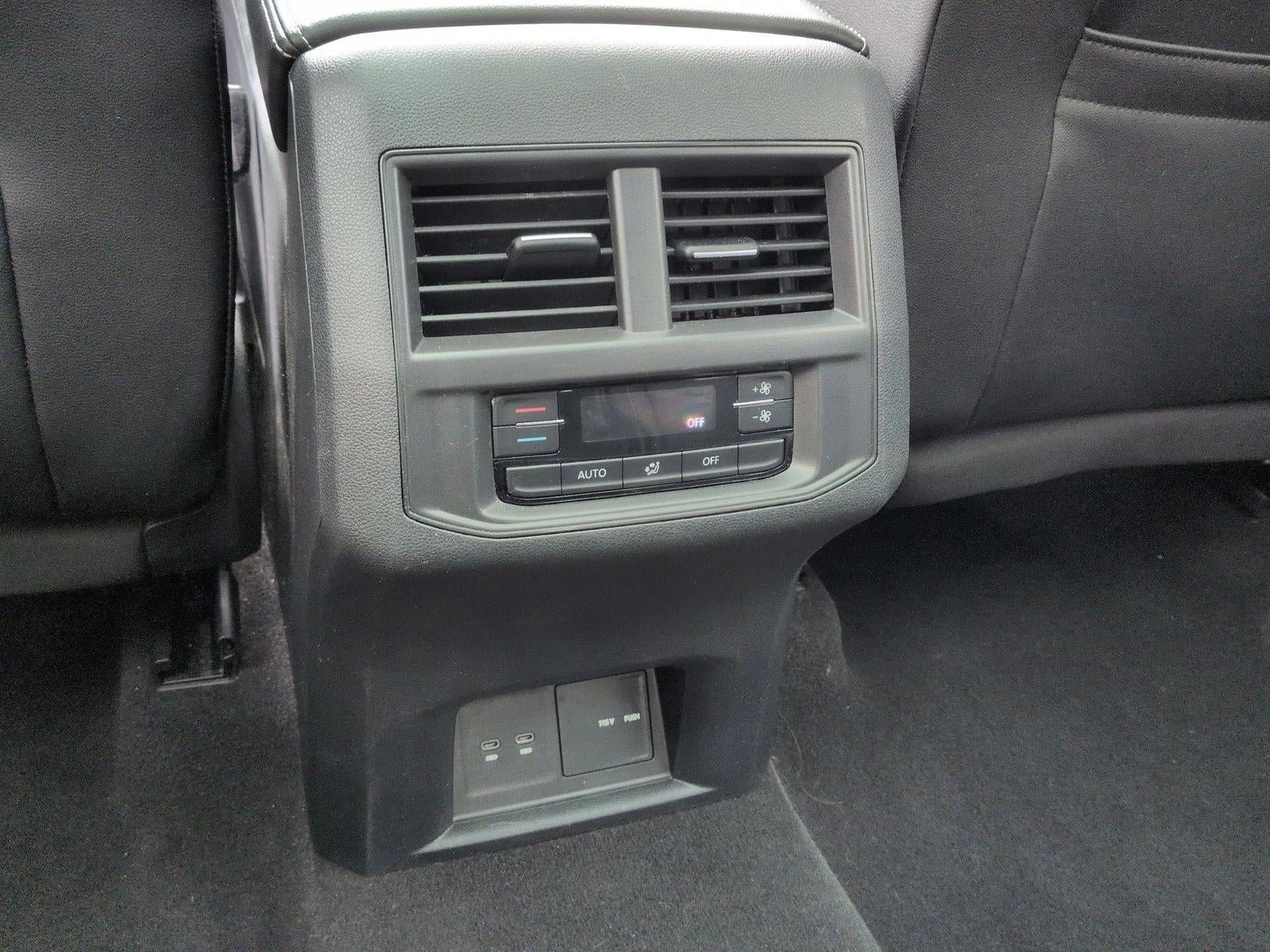 2022 Volkswagen Atlas 3.6L V6 SEL R-Line