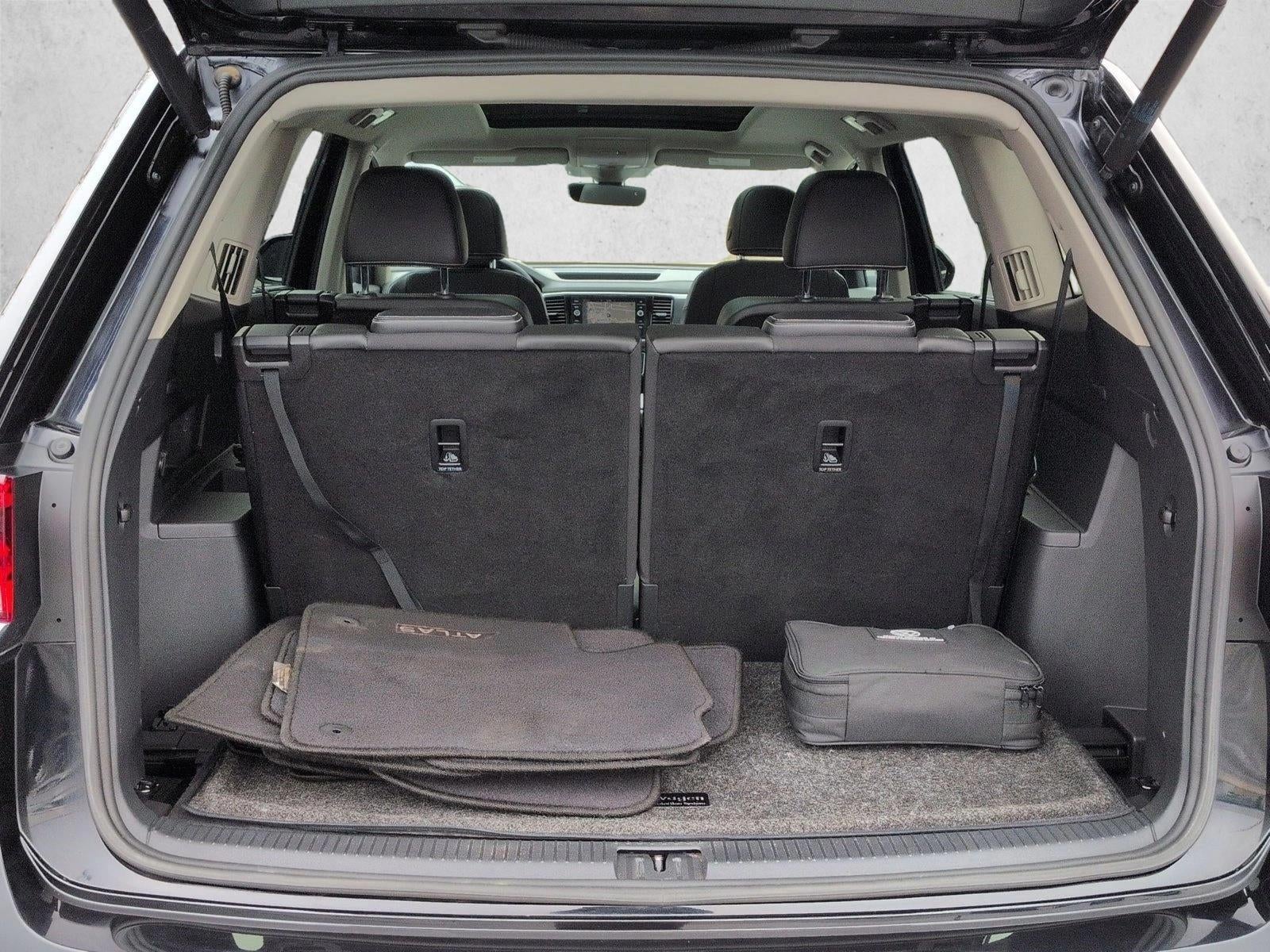 2022 Volkswagen Atlas 3.6L V6 SEL R-Line