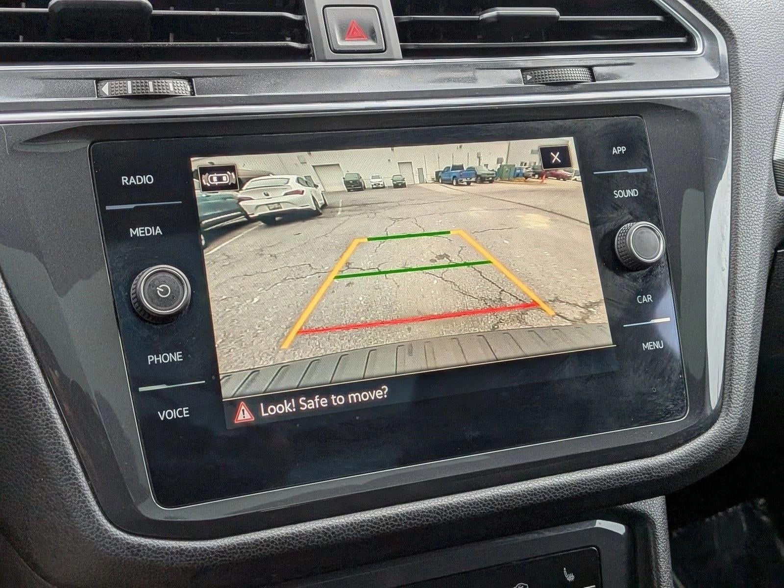 2022 Volkswagen Tiguan SE R-Line Black