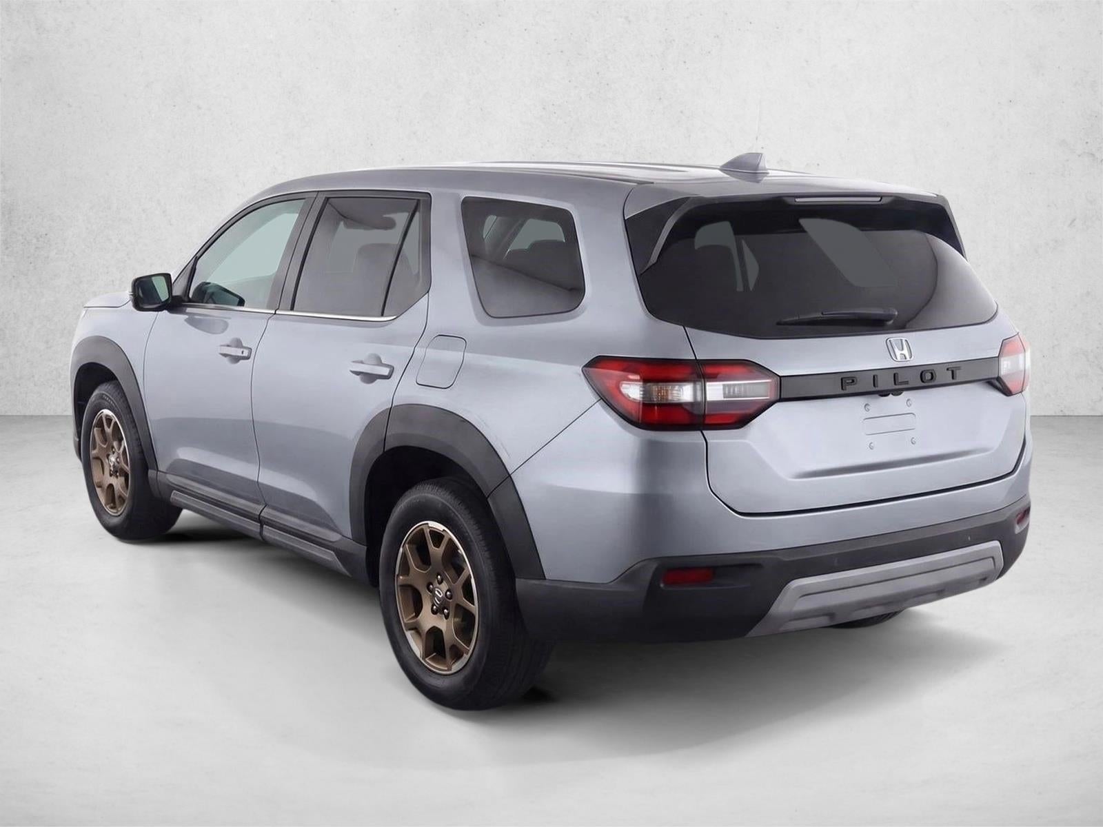 2023 Honda Pilot 2WD EX-L 8 Passenger