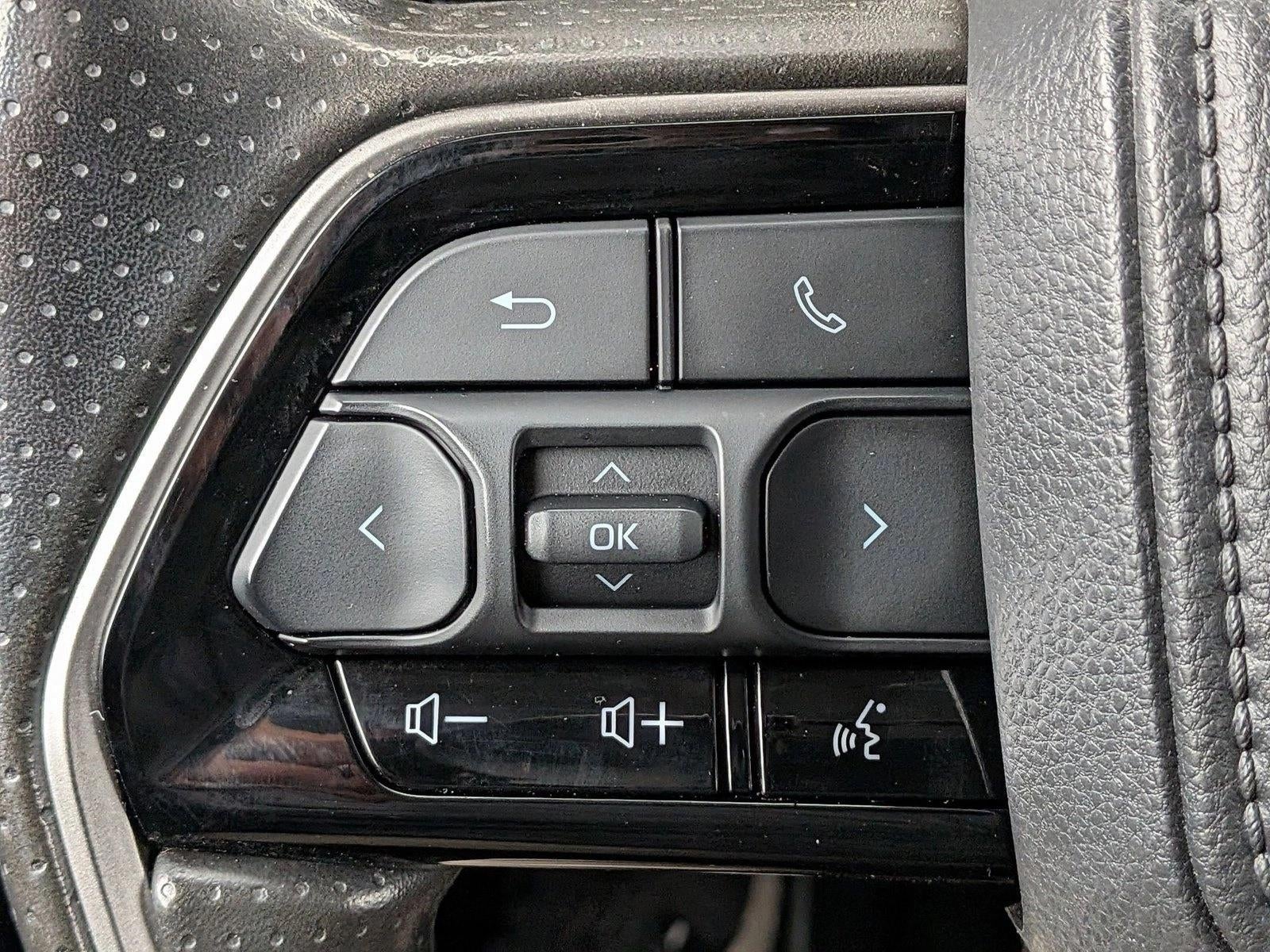 2022 Toyota Tundra 2WD SR5