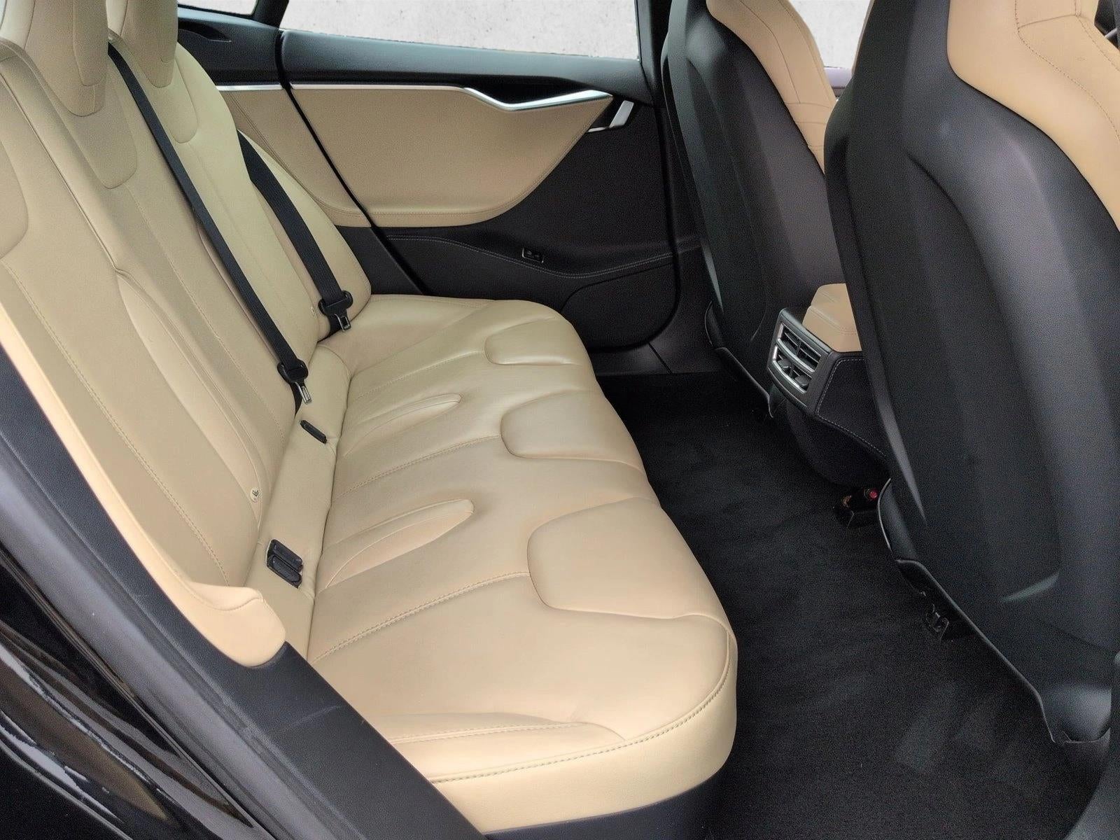 2015 Tesla Model S 70D