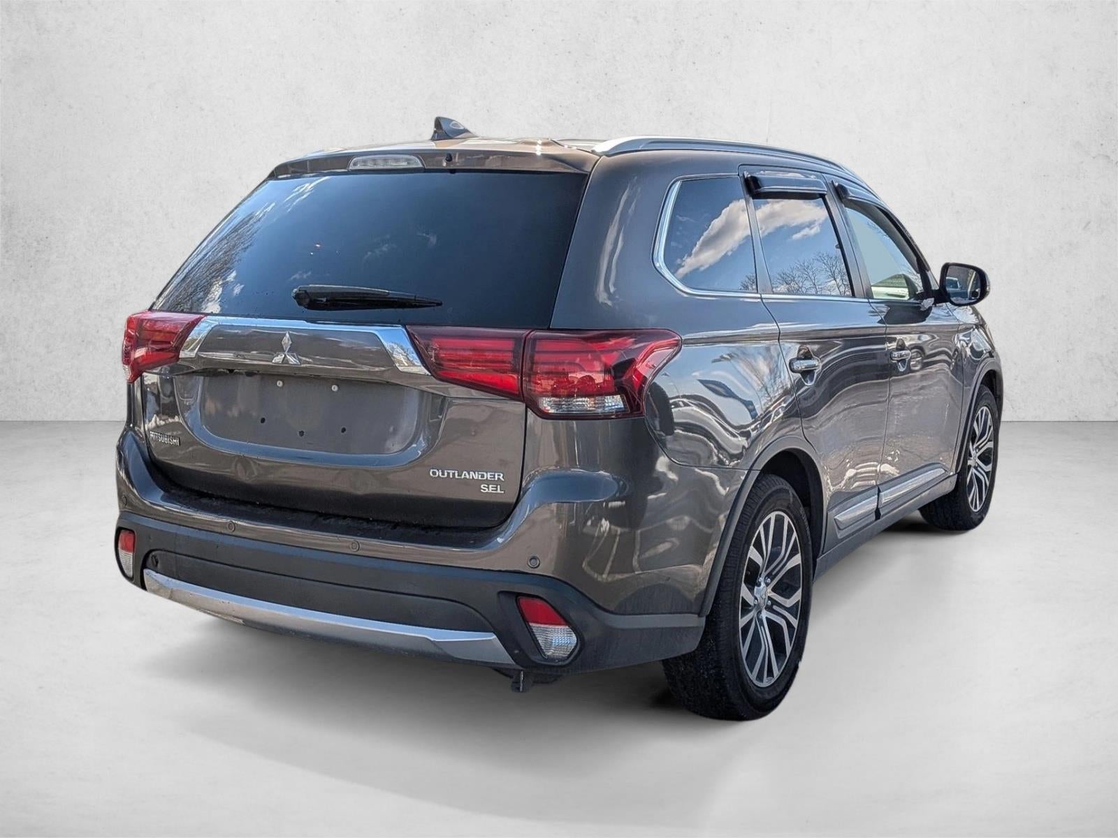 2017 Mitsubishi Outlander SE