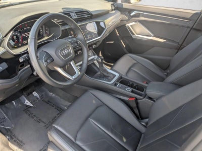 2025 Audi Q3 Premium 45 TFSI S line quattro Tiptronic