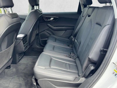 2022 Audi Q7 Premium Plus 55 TFSI quattro Tiptronic