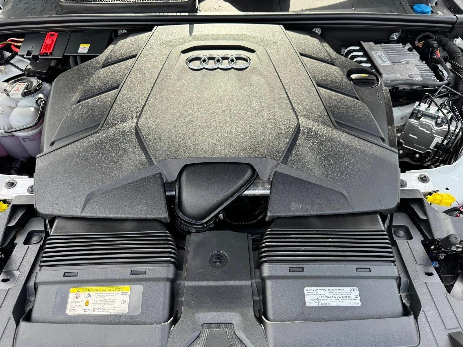 2022 Audi Q7 Premium Plus 55 TFSI quattro Tiptronic