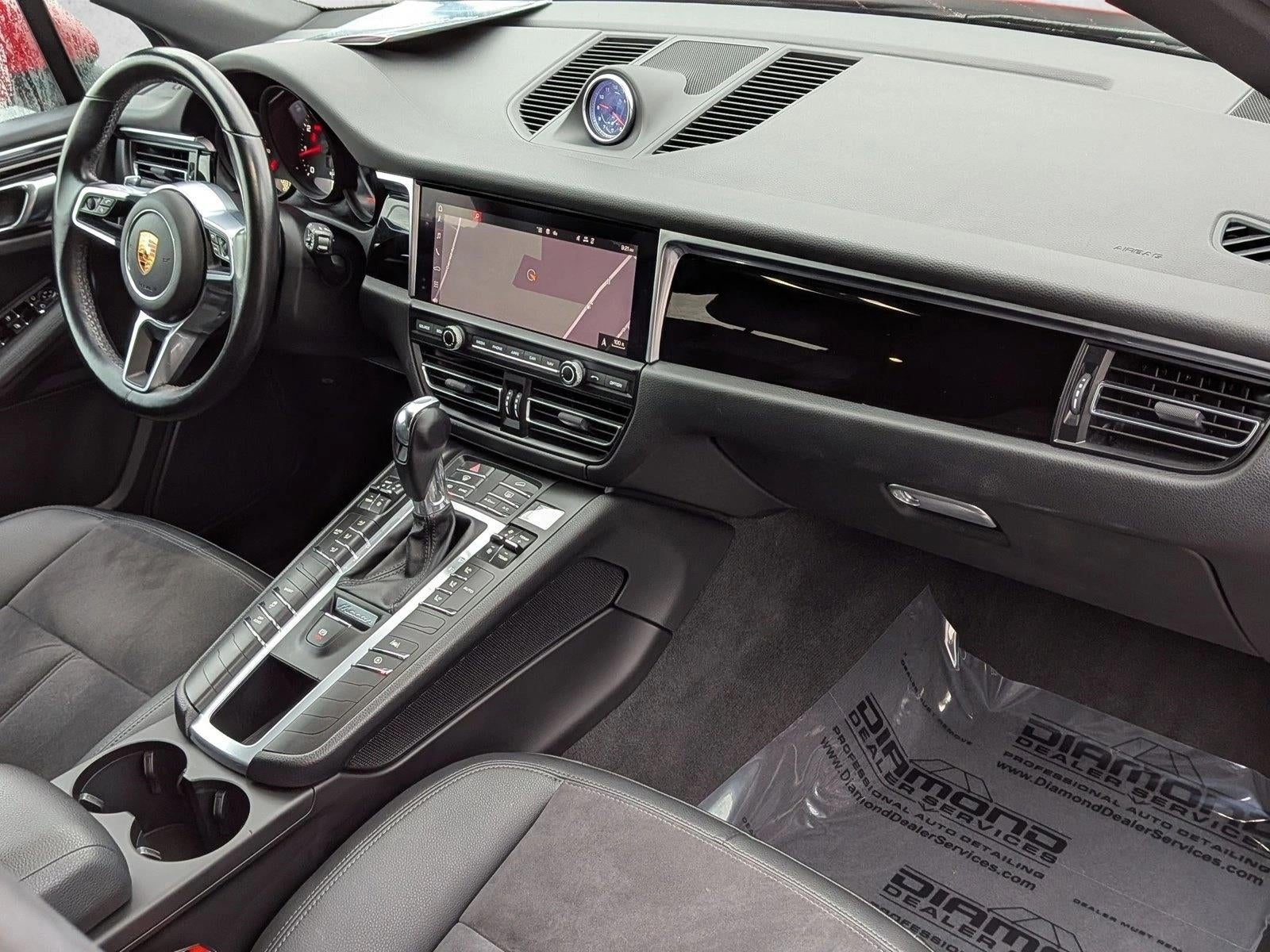 2020 Porsche Macan Base