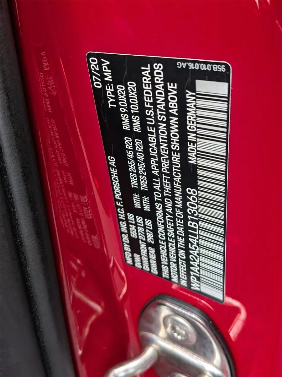 2020 Porsche Macan Base