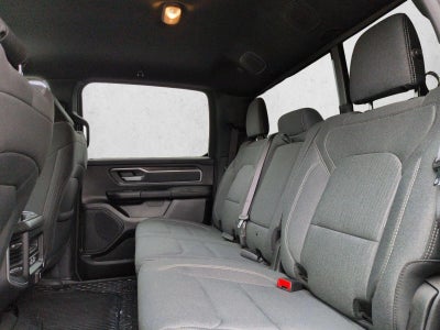 2021 RAM 1500 Big Horn Crew Cab 4x4 5'7" Box