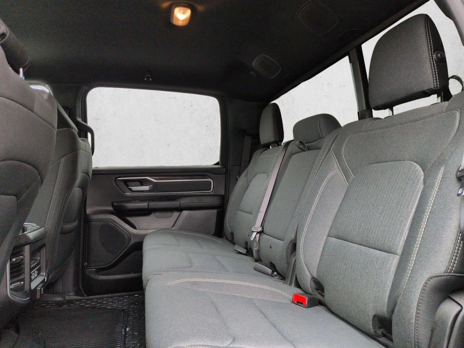 2021 RAM 1500 Big Horn Crew Cab 4x4 5'7" Box
