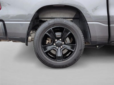 2021 RAM 1500 Big Horn Crew Cab 4x4 5'7" Box
