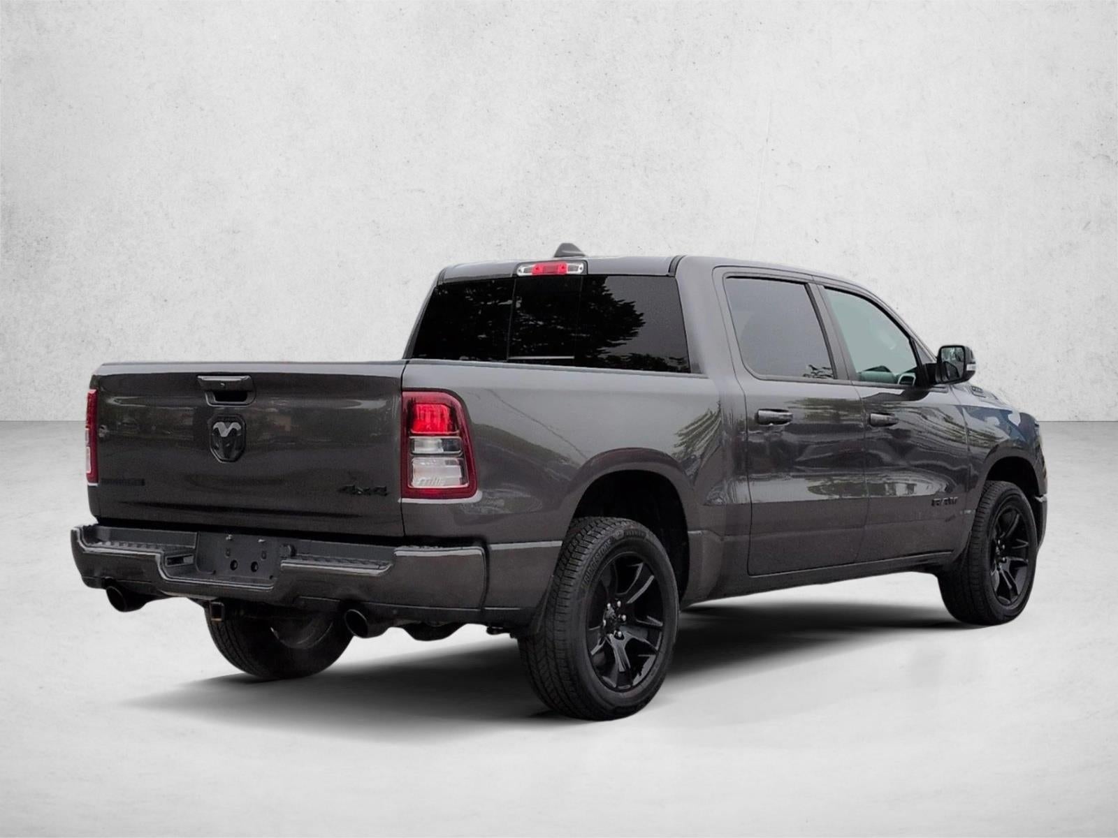 2021 RAM 1500 Big Horn Crew Cab 4x4 5'7" Box