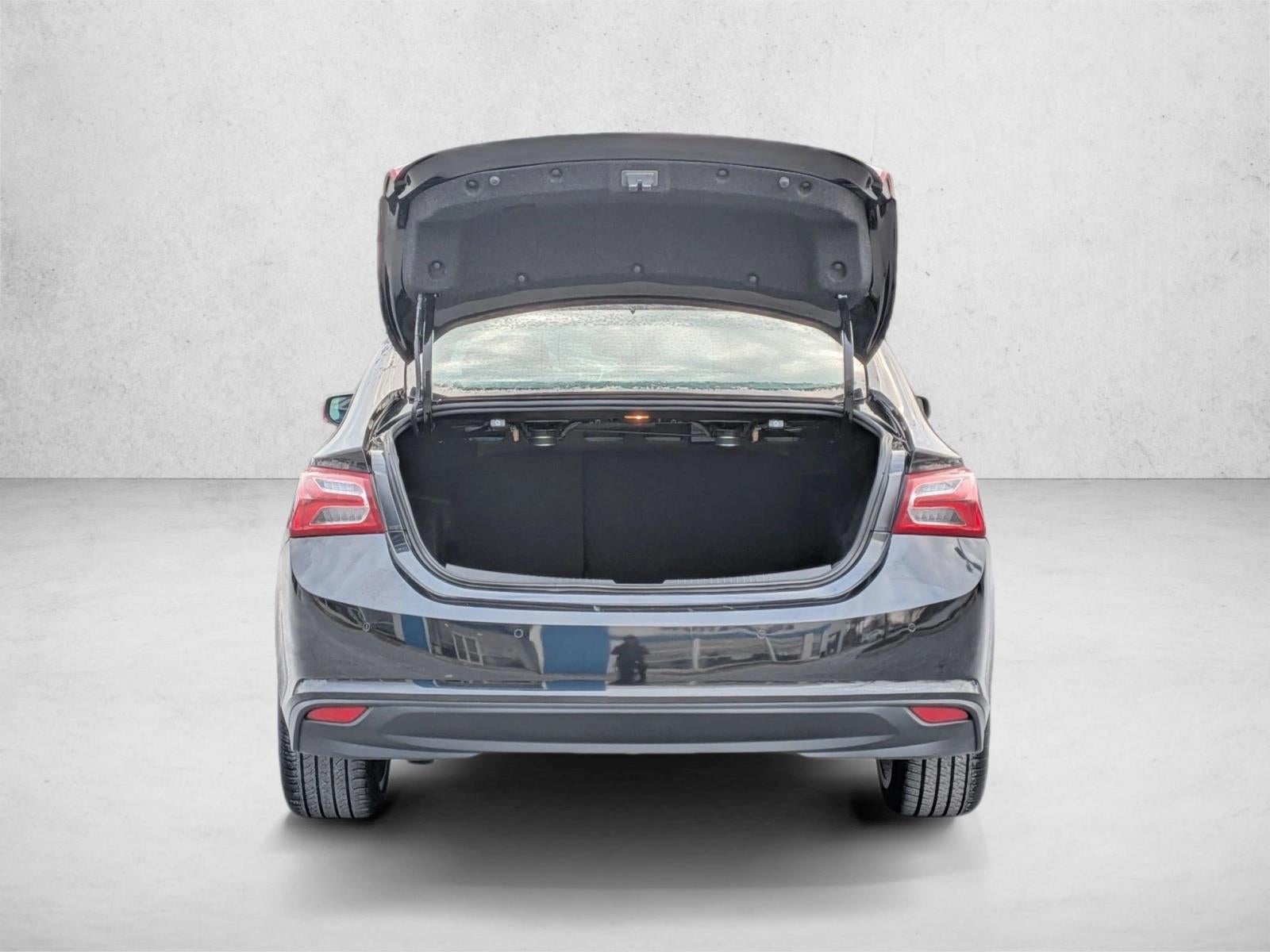 2024 Chevrolet Malibu 2LT