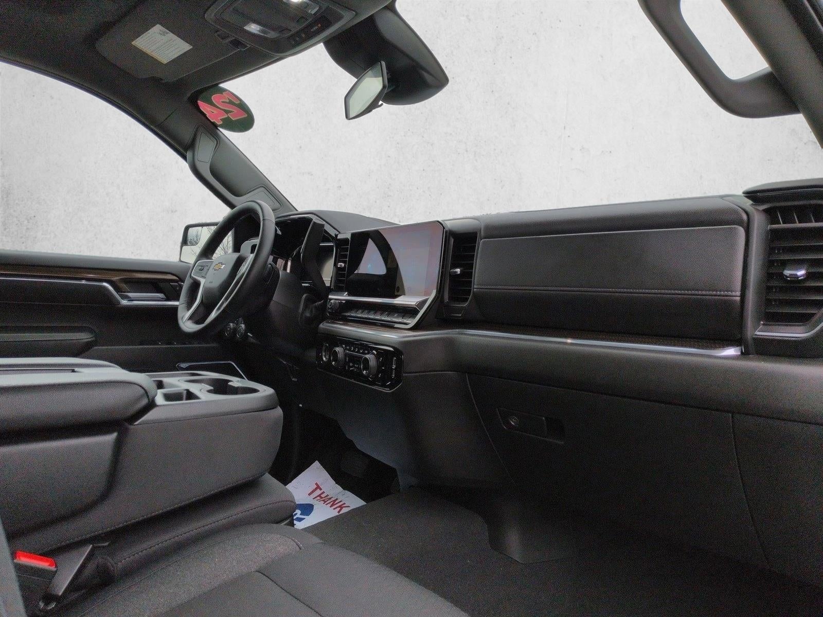 2024 Chevrolet Silverado 1500 LT (2FL)