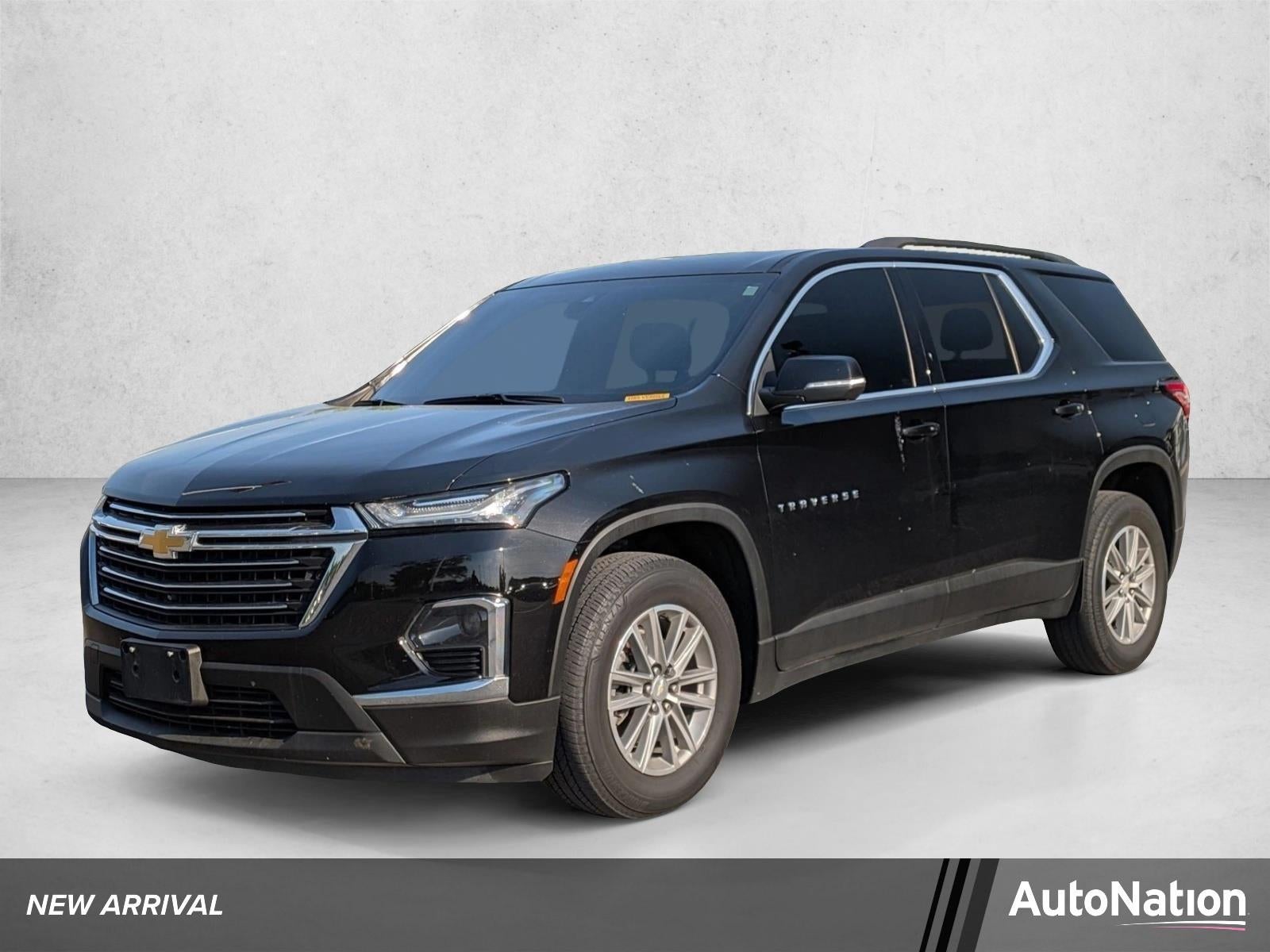 2022 Chevrolet Traverse LT Cloth