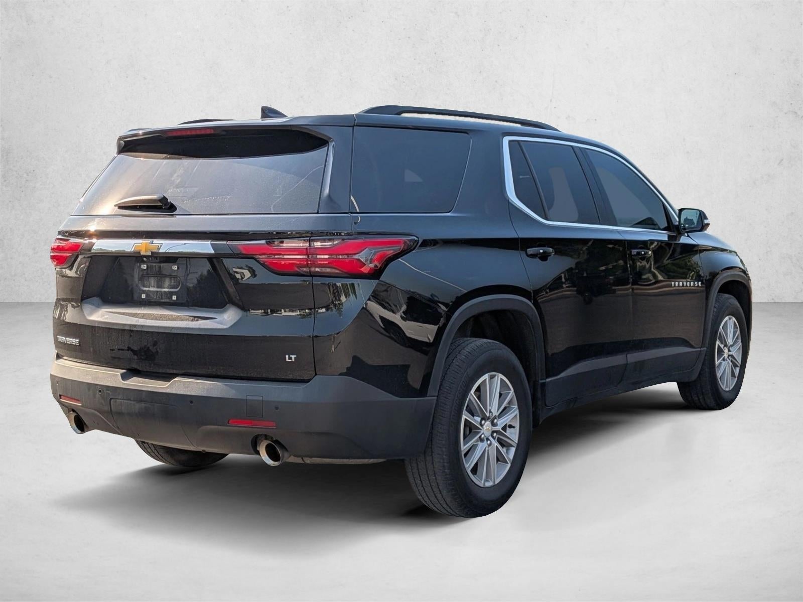 2022 Chevrolet Traverse LT Cloth