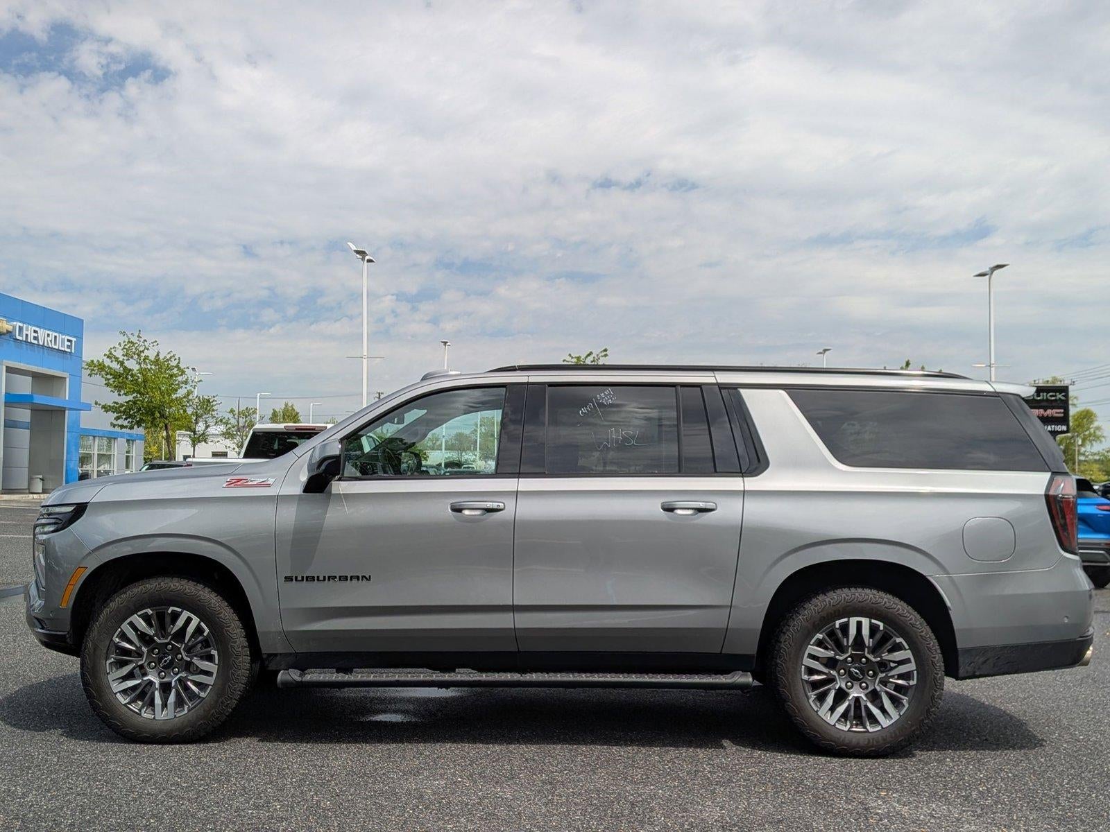 2025 Chevrolet Suburban Z71