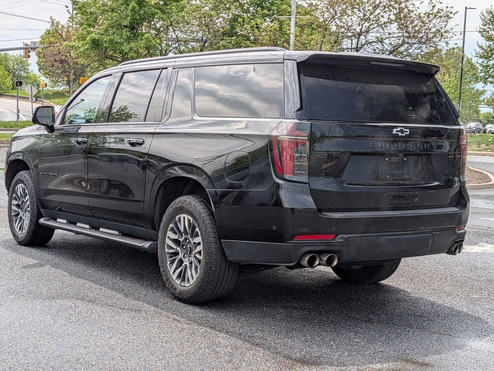 2025 Chevrolet Suburban Z71