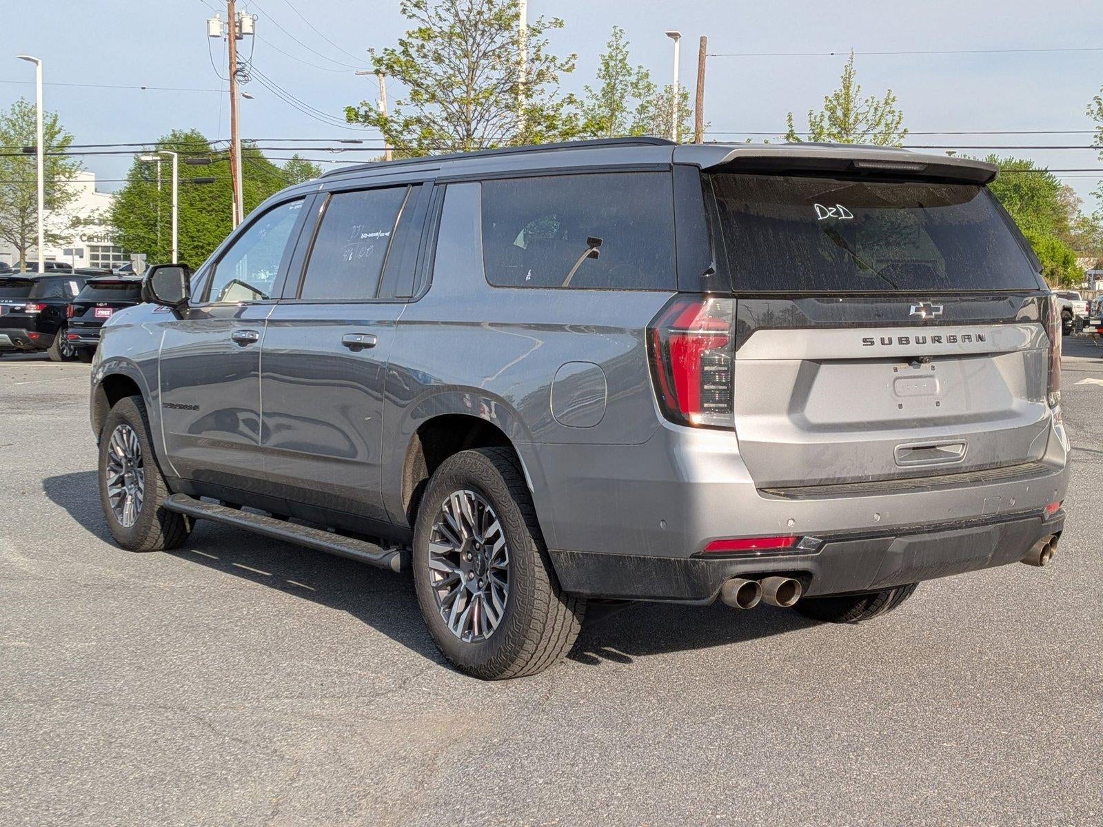 2025 Chevrolet Suburban Z71