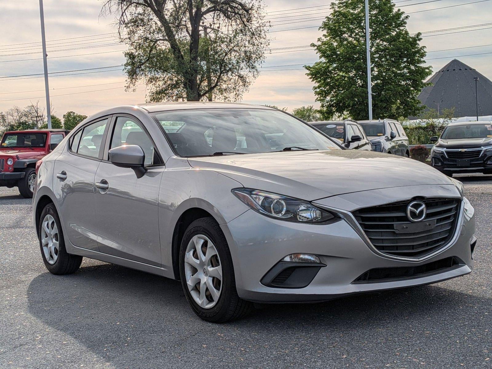 2016 Mazda Mazda3 i Sport