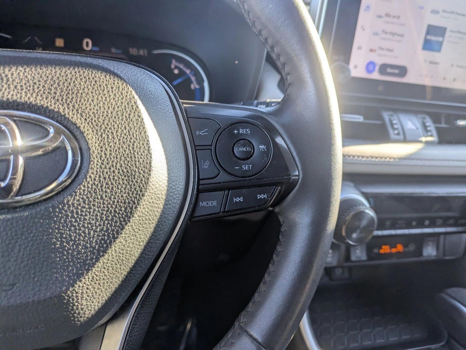 2025 Toyota RAV4 Hybrid XLE Premium