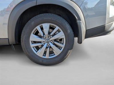 2024 Nissan Pathfinder SV 4WD