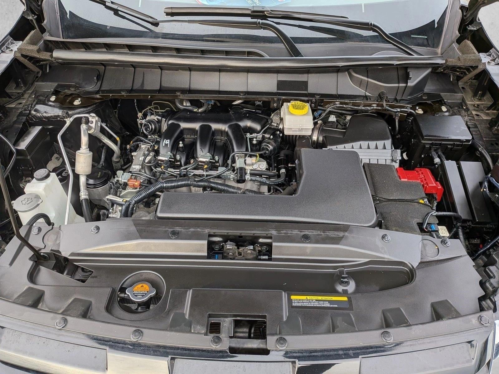 2025 Nissan Pathfinder SV