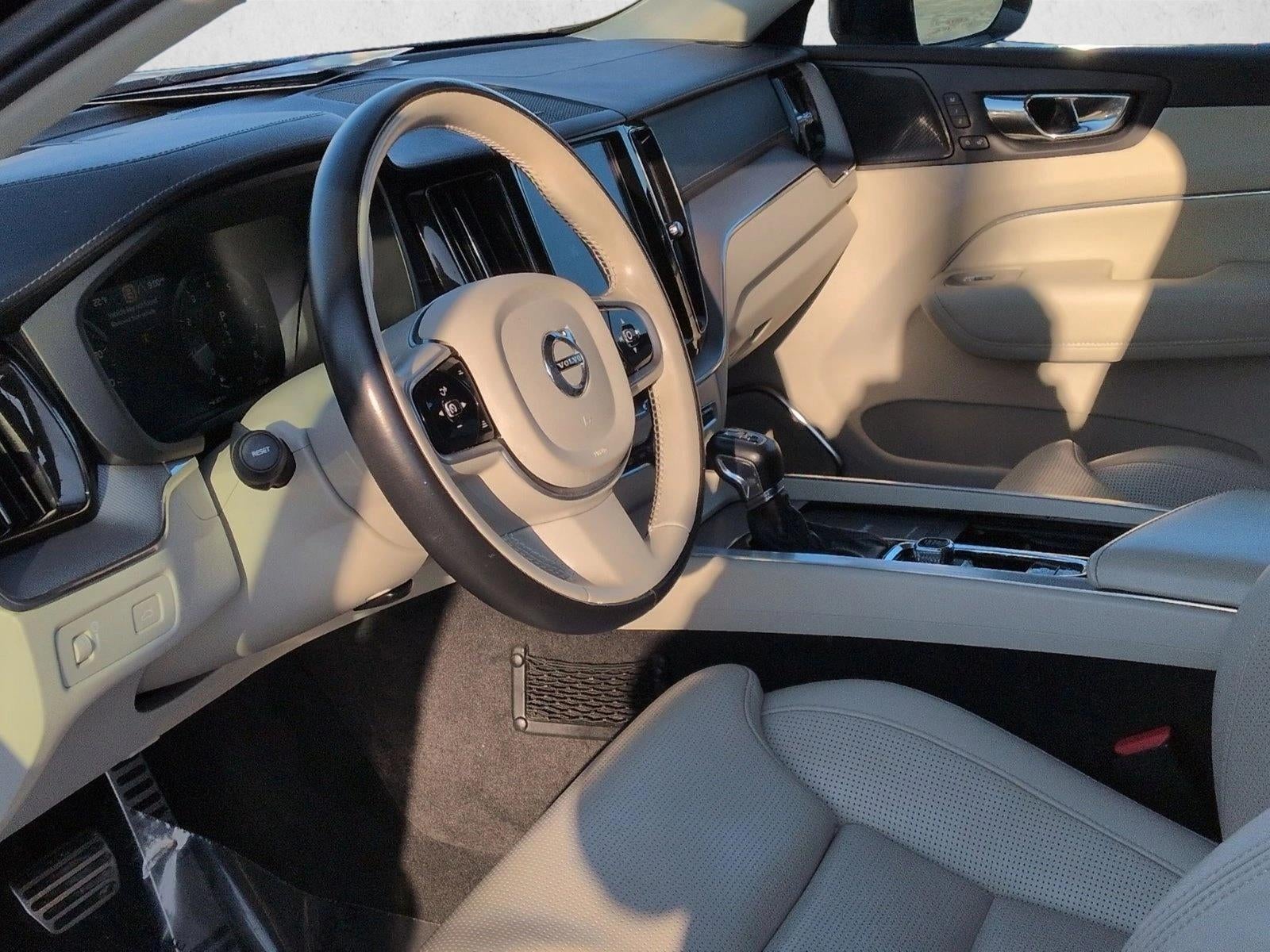 2019 Volvo XC60 Inscription