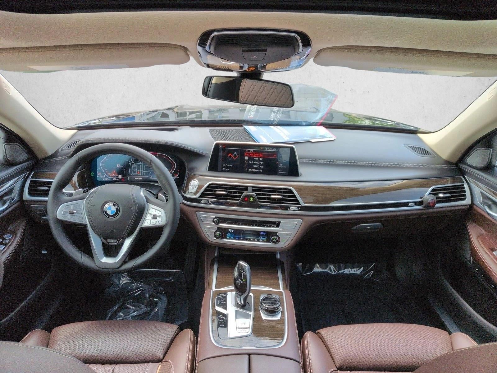 2022 BMW 750 i xDrive