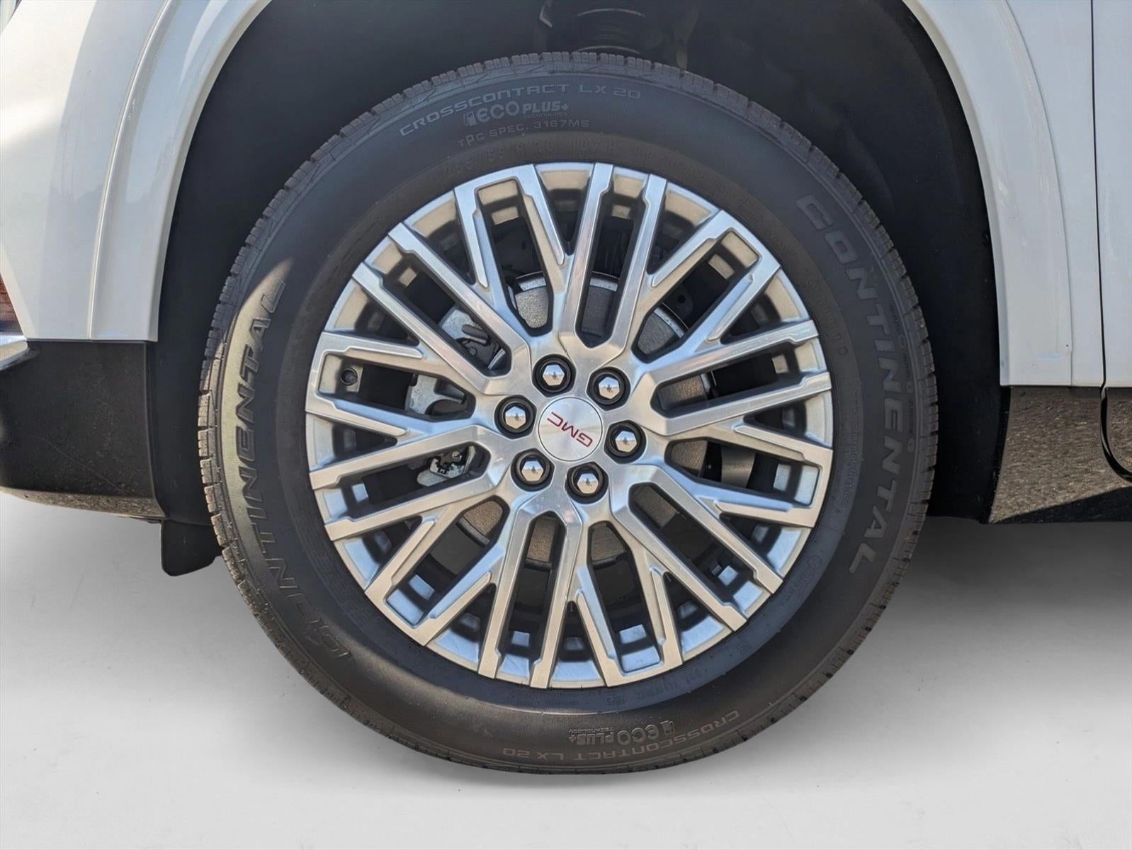 2025 GMC Acadia Denali