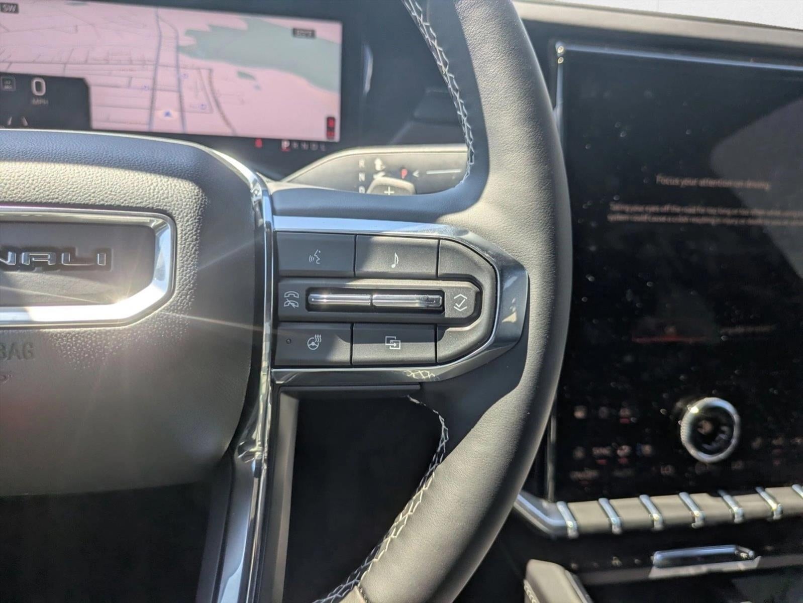 2025 GMC Acadia Denali