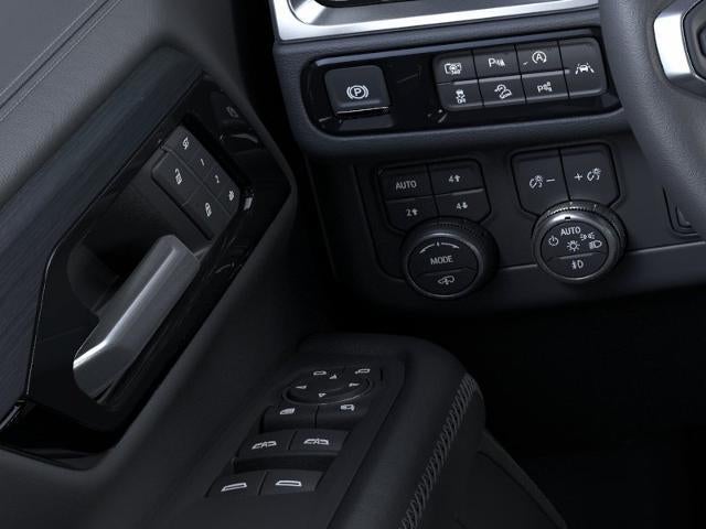 2026 GMC Yukon Denali - Photo 39