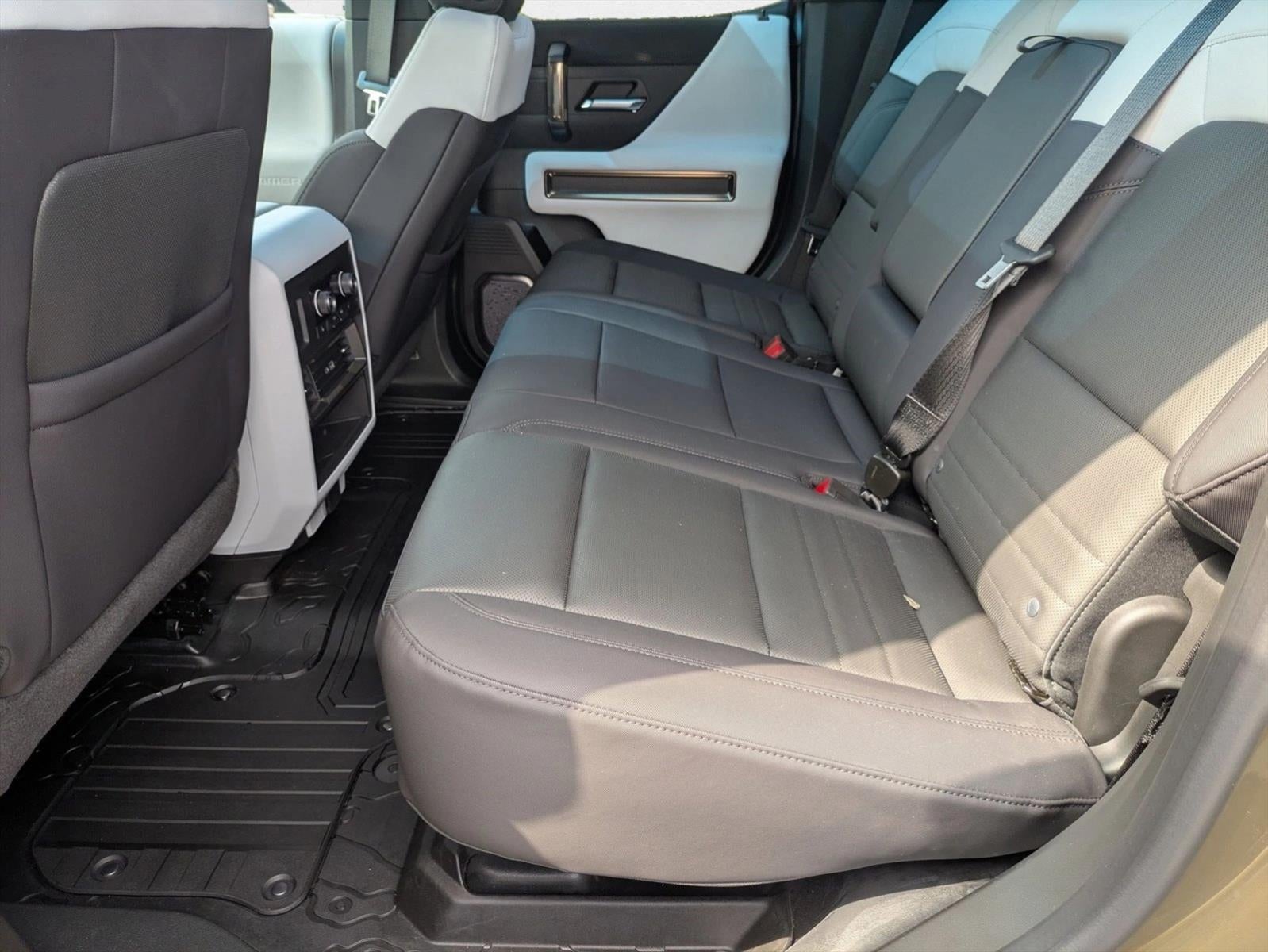 2025 GMC HUMMER EV SUV 2X