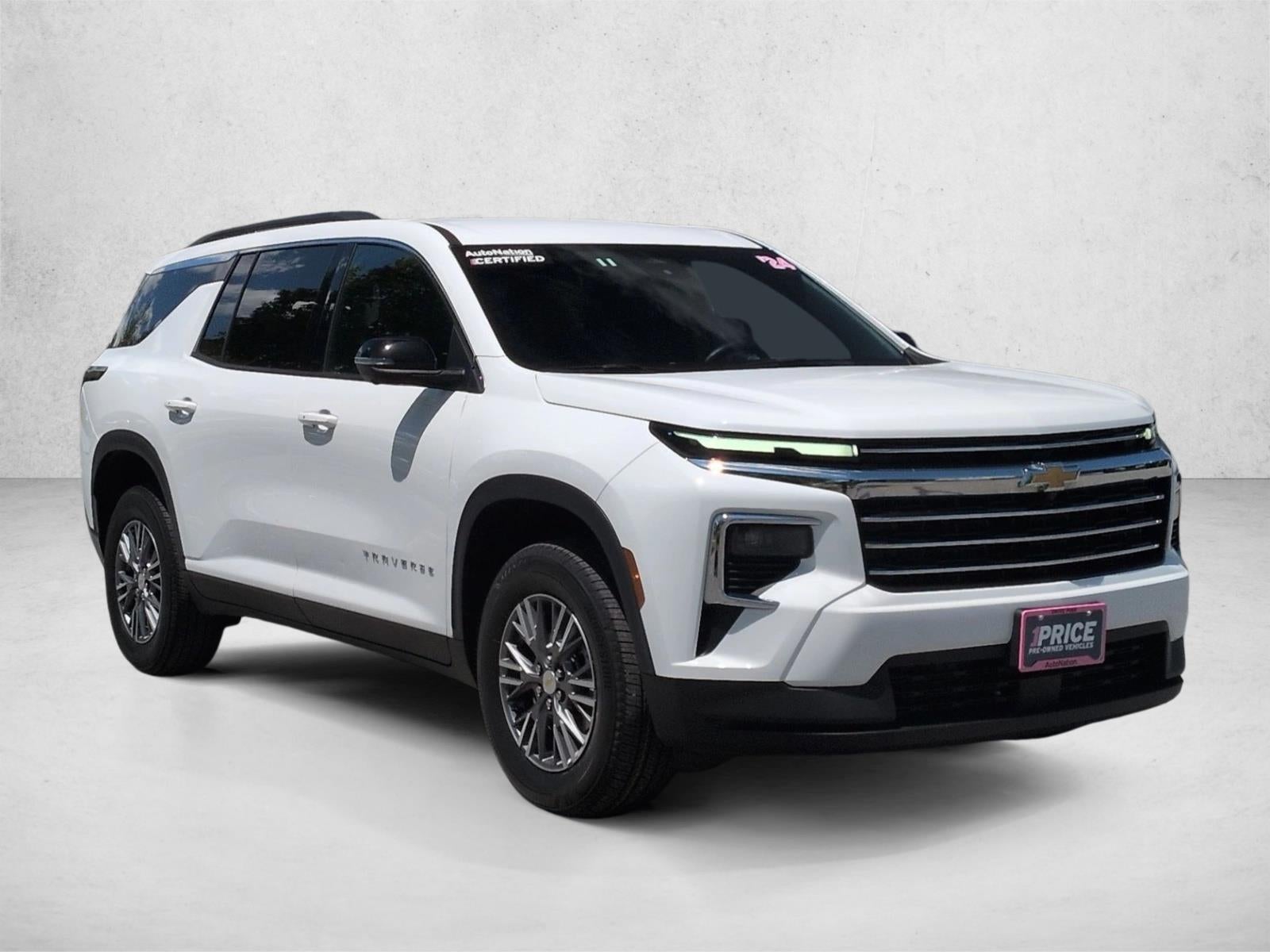 2024 Chevrolet Traverse LT