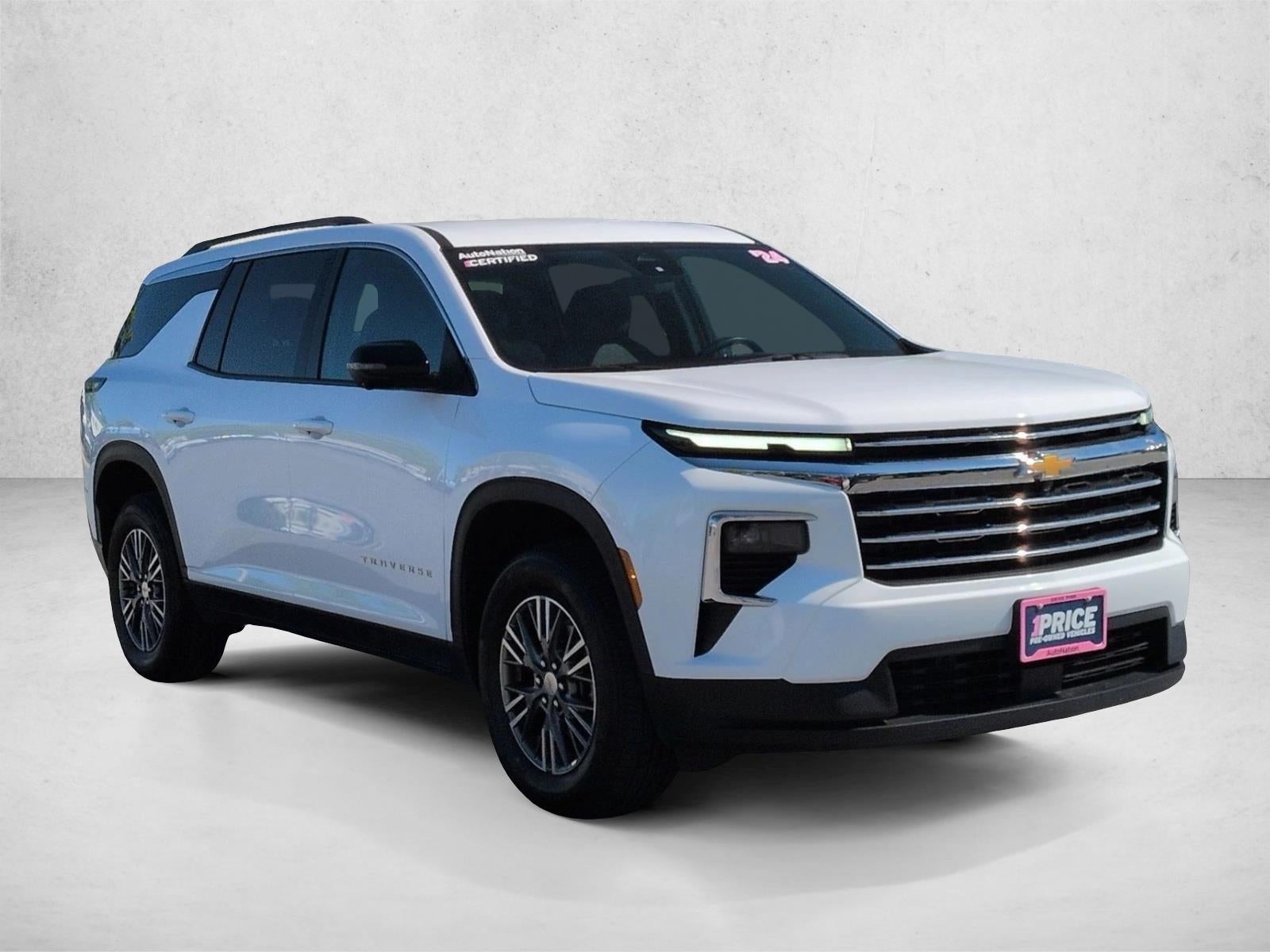 2024 Chevrolet Traverse LT
