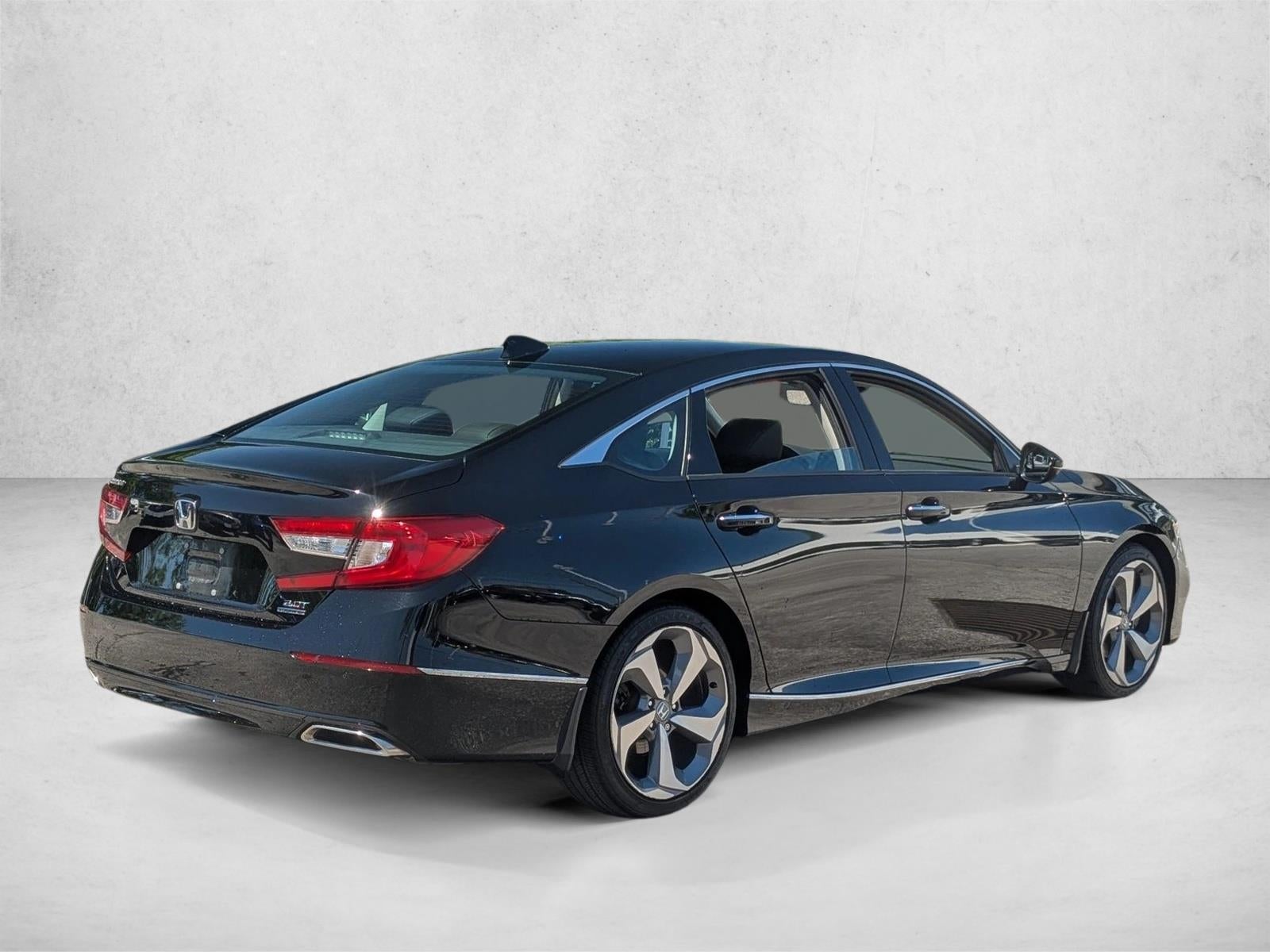 2019 Honda Accord Sedan Touring 2.0T Automatic