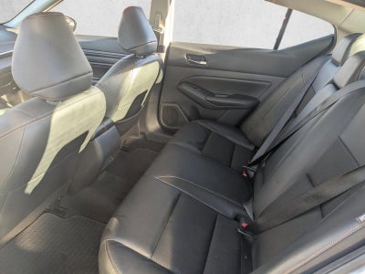 2022 Nissan Altima 2.5 SR Sedan