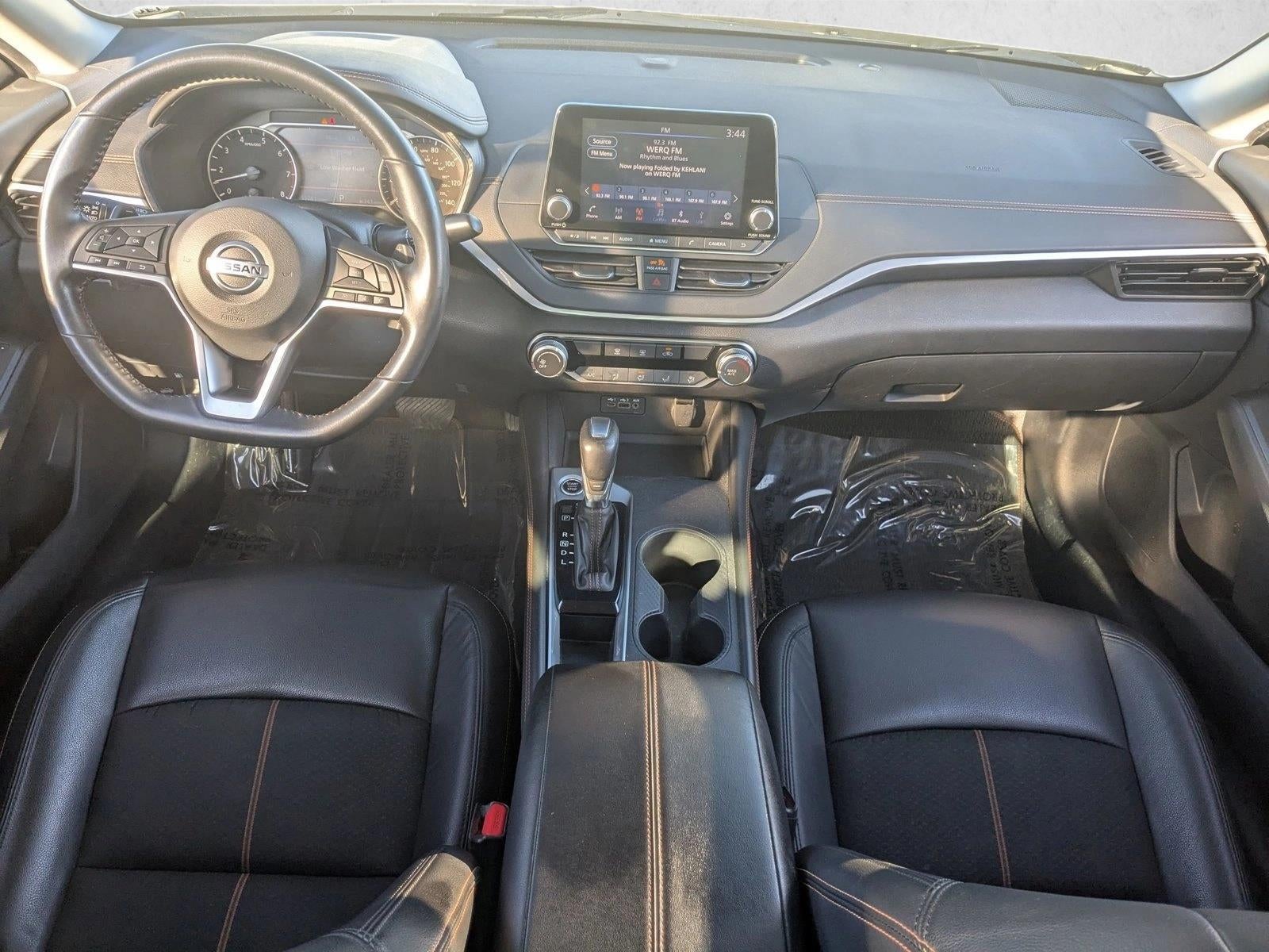 2022 Nissan Altima 2.5 SR Sedan