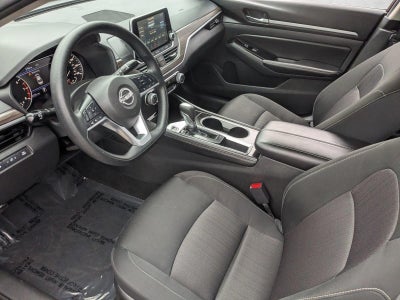 2023 Nissan Altima 2.5 SV Sedan