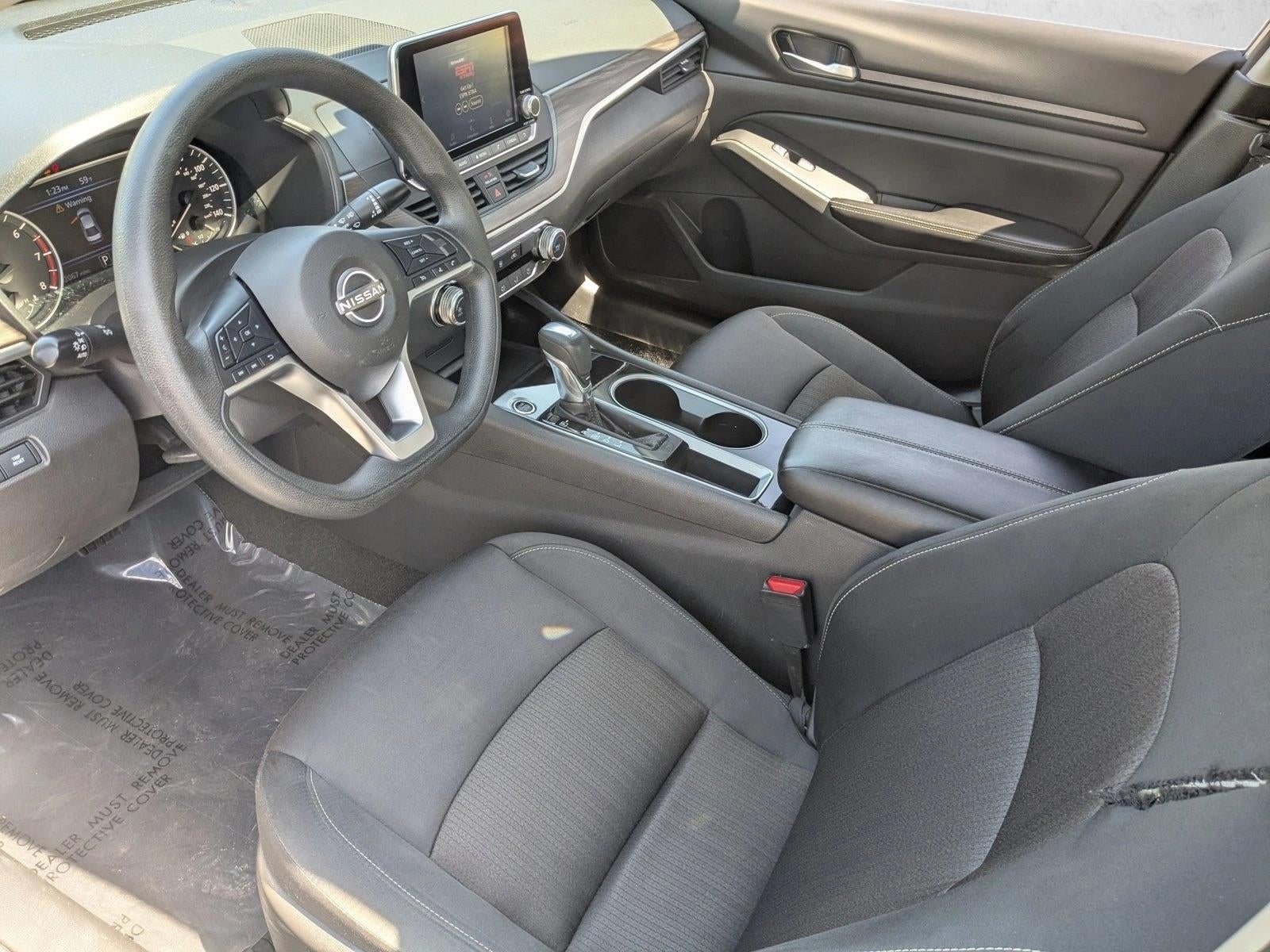 2024 Nissan Altima 2.5 SV Sedan