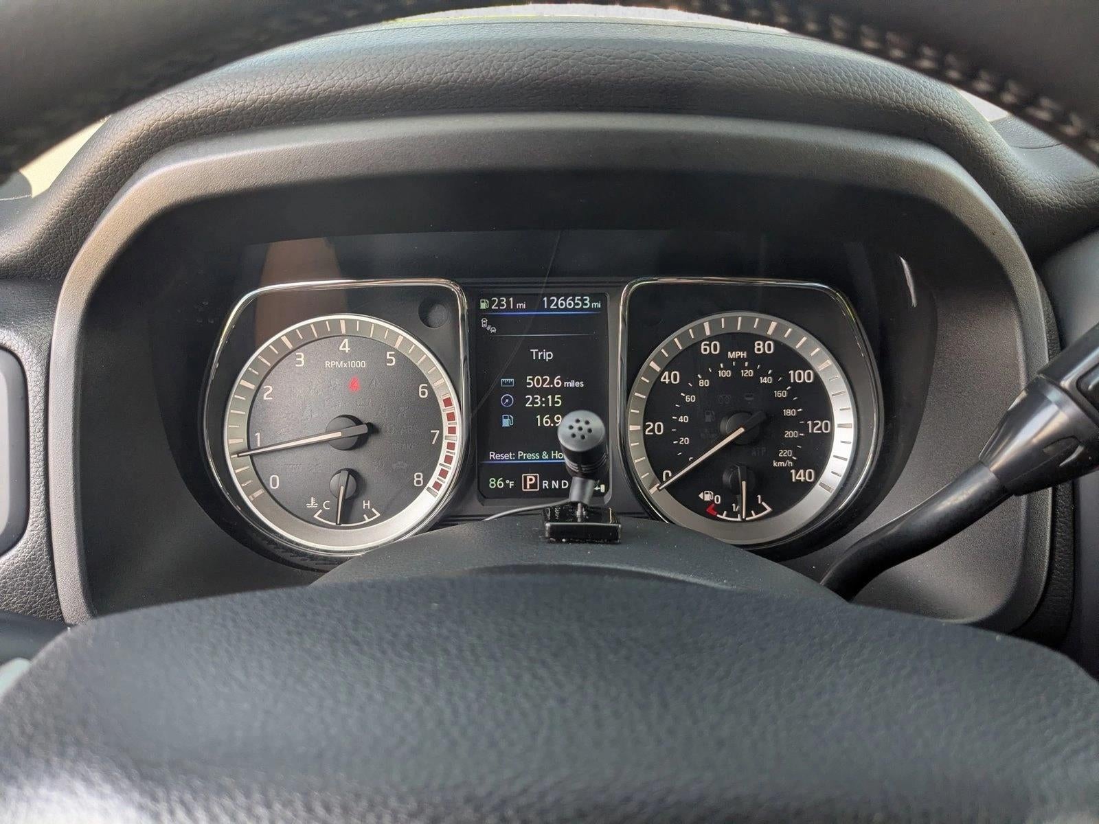 2019 Nissan Titan 4x4 Crew Cab SV