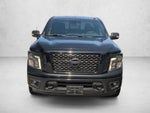 2019 Nissan Titan 4x4 Crew Cab SV