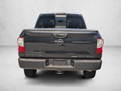 2019 Nissan Titan 4x4 Crew Cab SV