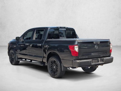 2019 Nissan Titan 4x4 Crew Cab SV