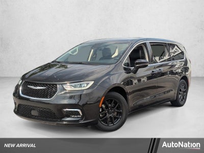2023 Chrysler Pacifica Touring L FWD