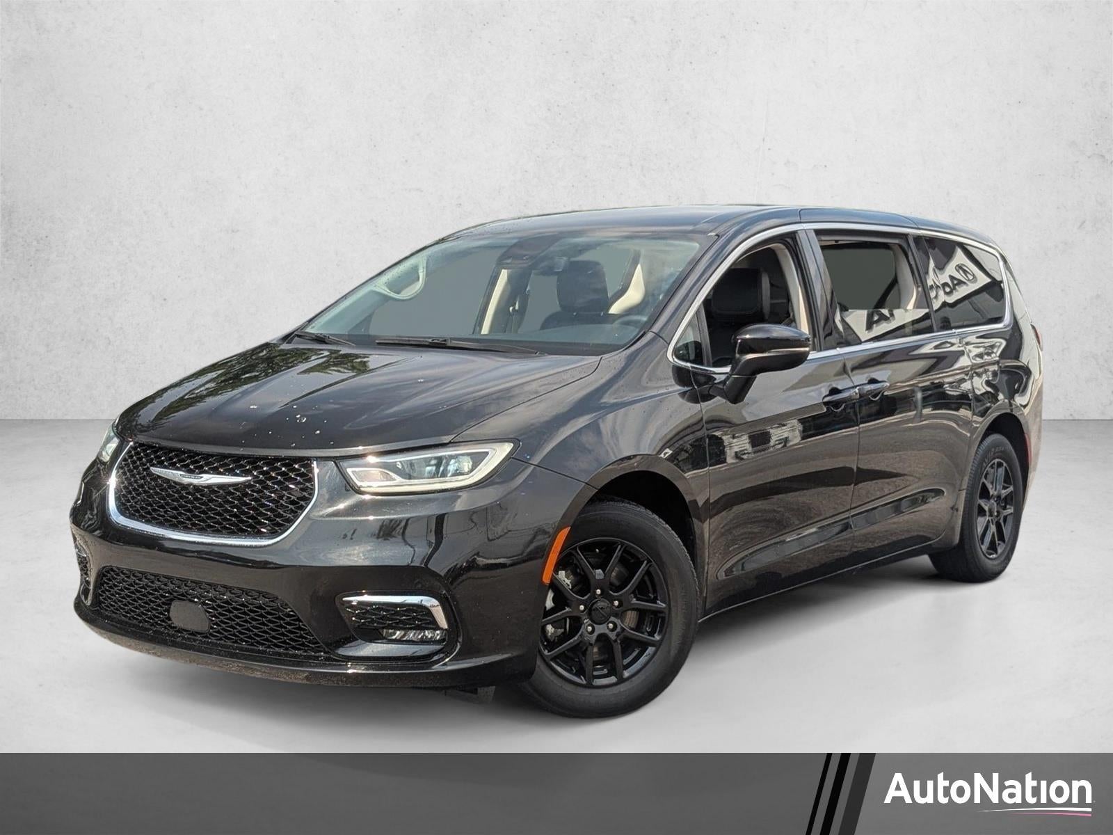 2023 Chrysler Pacifica Touring L FWD